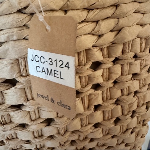 New Jewel & Clara Camel bamboo handle long straps woven straw bag lined - Picture 4 of 10